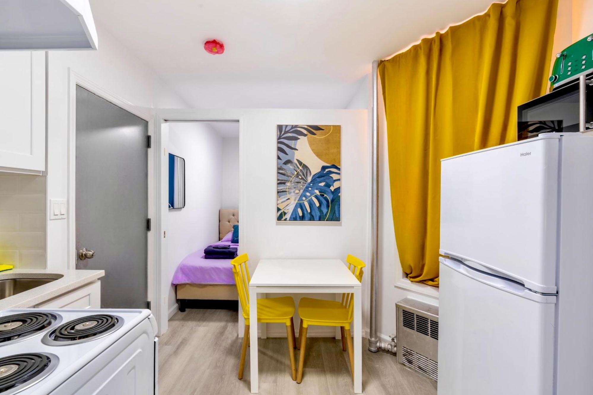 Homelike Suites In The Heart Of China Town Ню Йорк Екстериор снимка